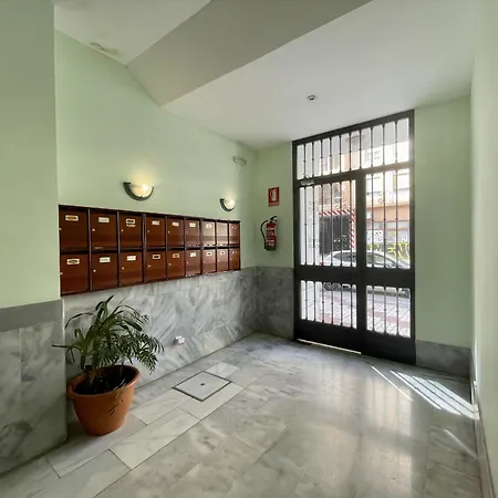 Quiet And Central Malaga Apartment Buitenkant foto
