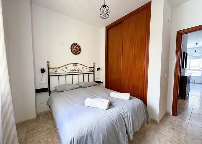 Quiet And Central Malaga Apartment