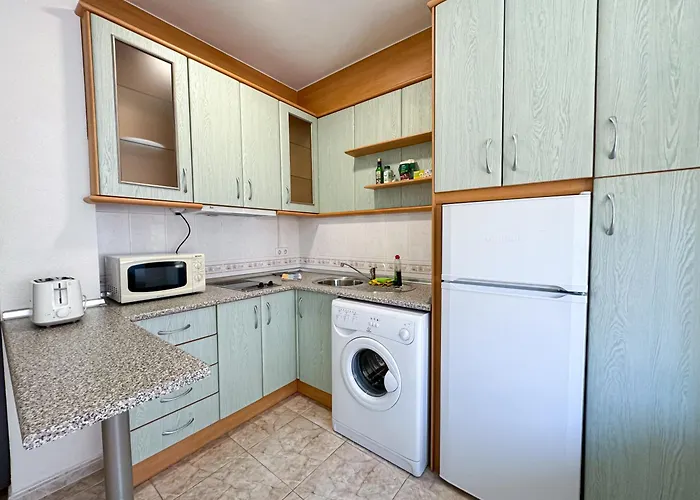 Quiet And Central Malaga Apartment